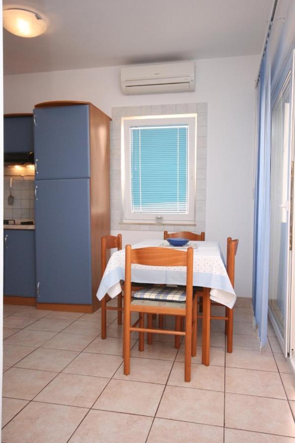 Apartment Stara Novalja 6301B Ngoại thất bức ảnh